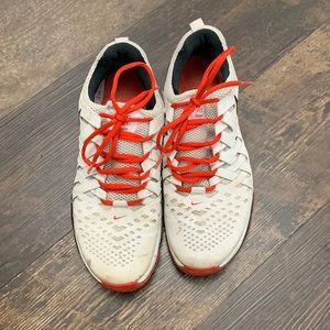 Mens size 9 Nike sneakers